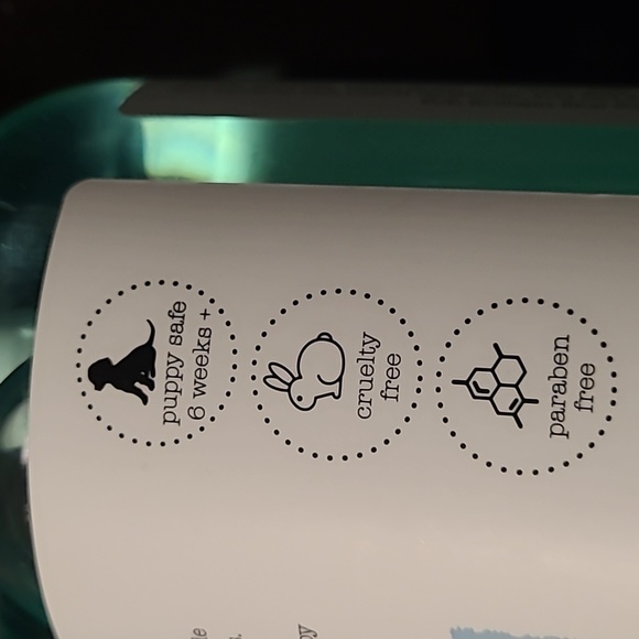 🐶Rae Dunn Conditioning Pet Shampoo - Picture 4 of 6